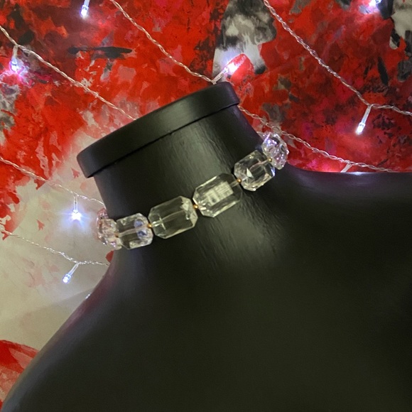 Jewelry - Large Clear Stone Chunky Gold Necklace